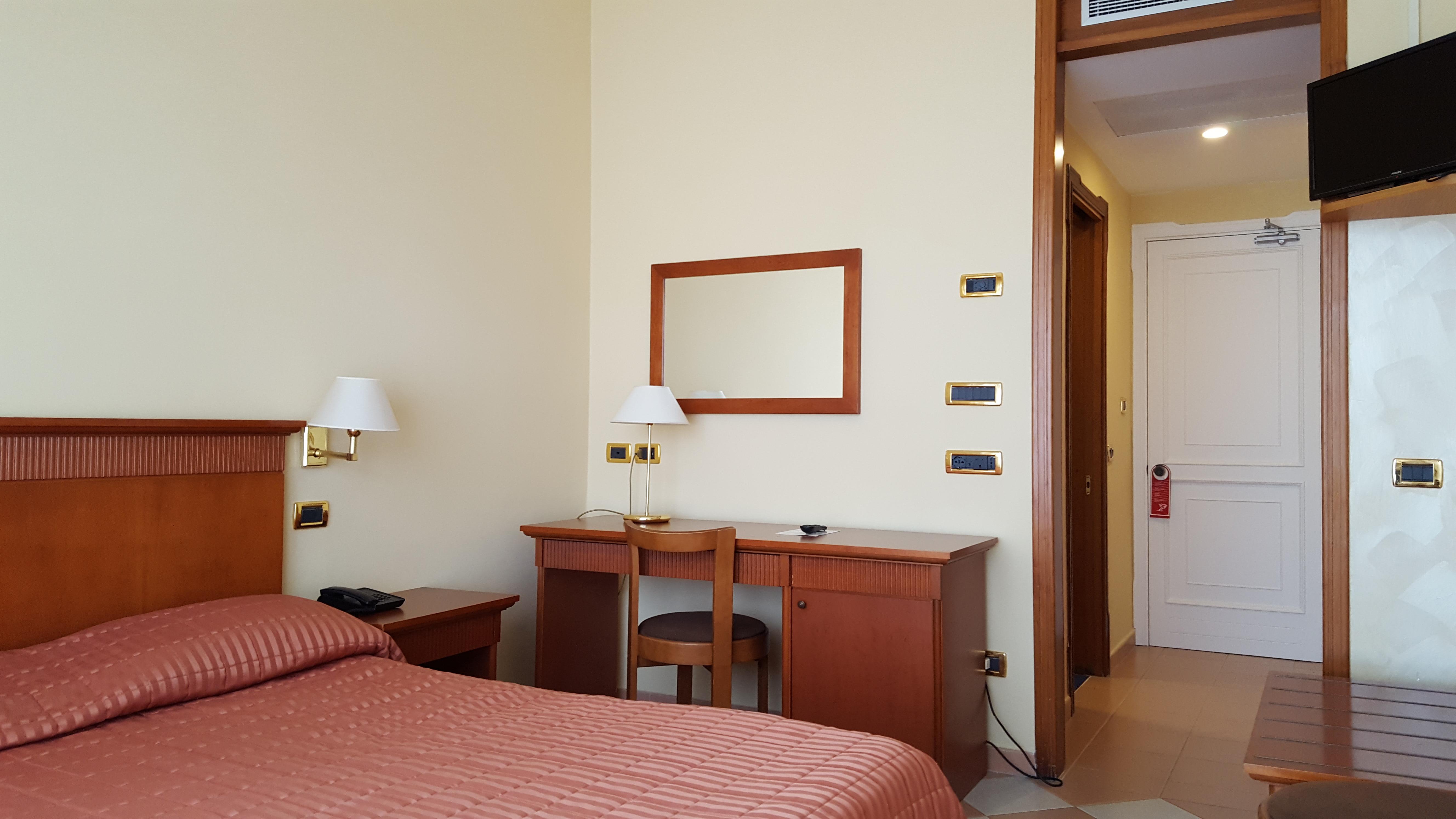 Grand Hotel Moon Valley Vico Equense Exterior foto