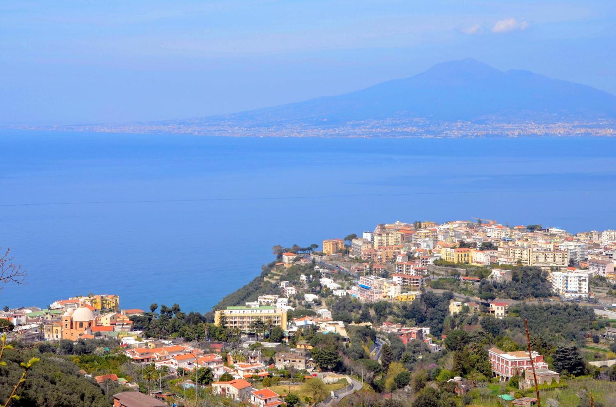 Grand Hotel Moon Valley Vico Equense Exterior foto